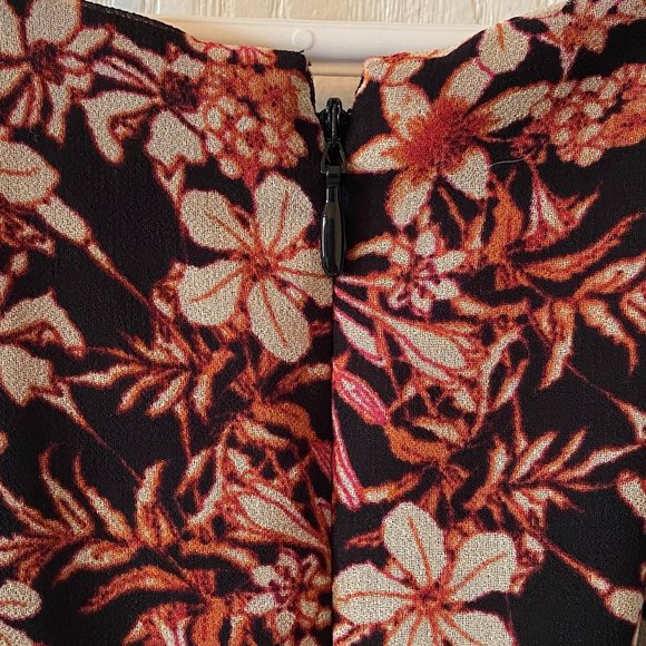 NWOT Guess Cecilia Asymmetrical Dress - Picture 9 of 10